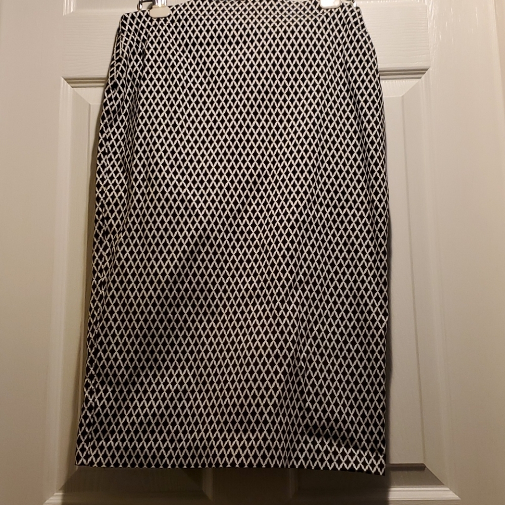 Motherhood Maternity Adjustable Pencil Skirt